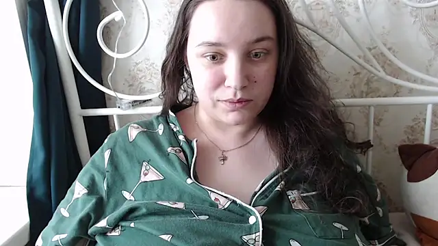 Snapshot of AmazingAllice chatting on 02.07.26 AmazingAllice online show from 02.07.26