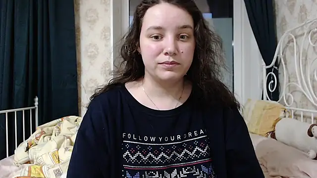 Snapshot of AmazingAllice chatting on 02.08.26 AmazingAllice online show from 02.08.26