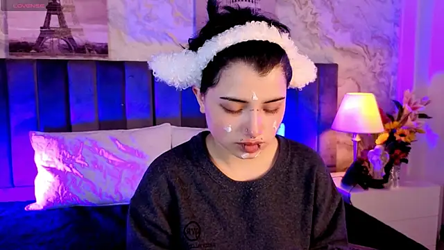 Sienna Desiree online show from 05.04.26