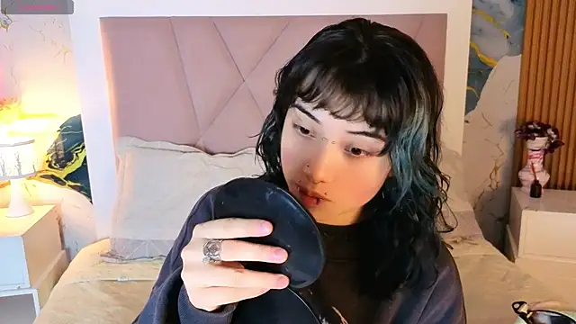 Snapshot of Sienna_Desiree chatting on 07.20.26 Sienna Desiree online show from 07.20.26