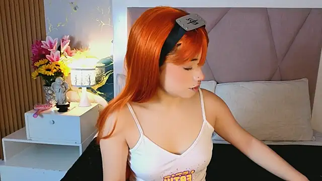 Snapshot of Sienna_Desiree chatting on 08.06.26 Sienna Desiree online show from 08.06.26