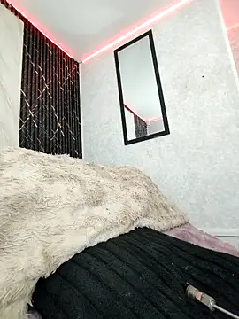 Snapshot of Isis_Hot__ chatting on 03.07.26 Isis Hot online show from 03.07.26