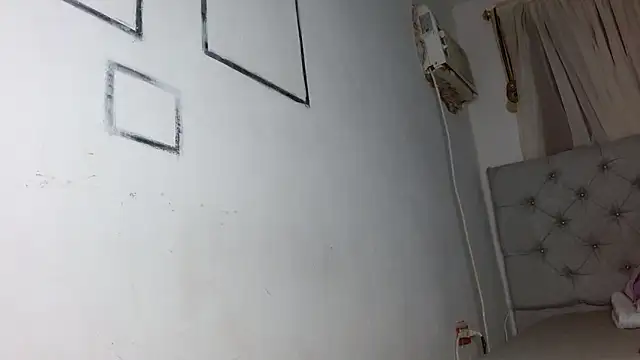 emma walter22 online show from 04.19.26