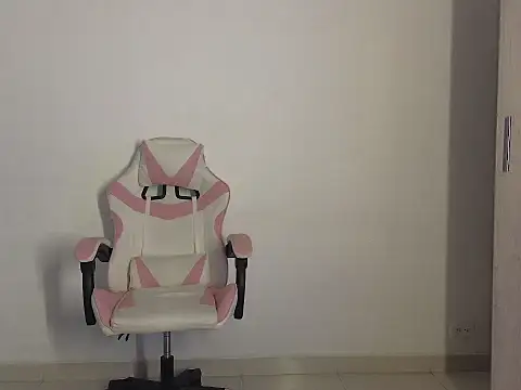 Daphne Grayy online show from 02.26.26