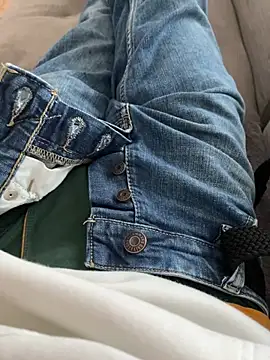 Snapshot of sexyschiavo chatting on 03.21.26 sexyschiavo online show from 03.21.26