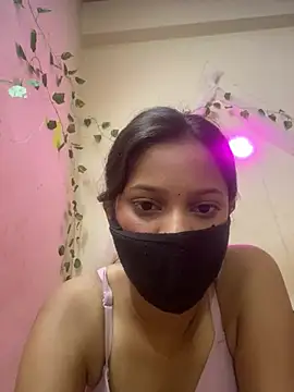 Snapshot of sexyyy_sonia chatting on 07.04.26 sexyyy sonia online show from 07.04.26