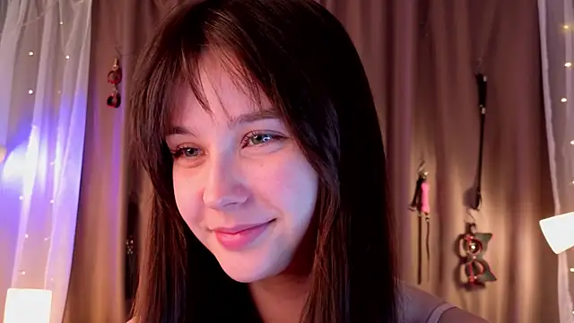 Snapshot of KiraYukimura chatting on 06.28.26 KiraYukimura online show from 06.28.26