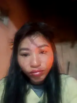 Snapshot of Hiniyk2 chatting on 01.13.26 Hiniyk2 online show from 01.13.26