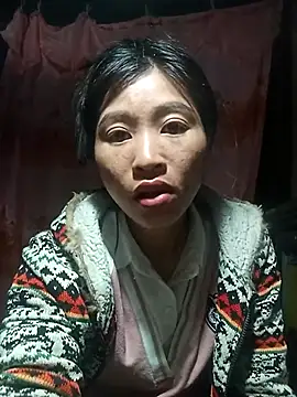 Snapshot of Hiniyk2 chatting on 02.10.26 Hiniyk2 online show from 02.10.26