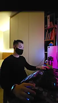 OnlyHand9x online show from 02.08.26