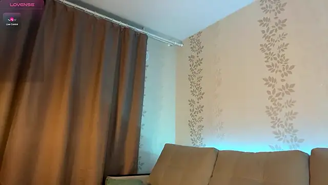 Snapshot of BlondeBun chatting on 03.05.26 BlondeBun online show from 03.05.26