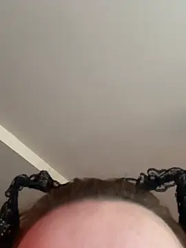 Snapshot of KittyCreamKisses chatting on 02.18.26 KittyCreamKisses online show from 02.18.26