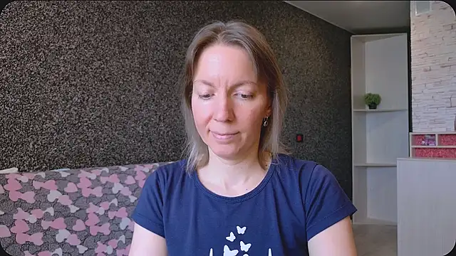 Snapshot of Amanda_Luxe chatting on 07.18.26 Amanda Luxe online show from 07.18.26