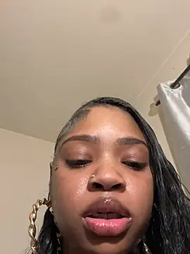 Snapshot of cumforyannna chatting on 02.14.26 cumforyannna online show from 02.14.26