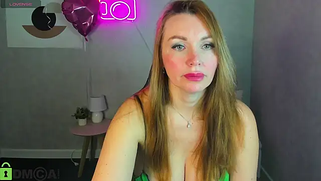 Snapshot of Marie_Hayes chatting on 03.06.26 Marie Hayes online show from 03.06.26