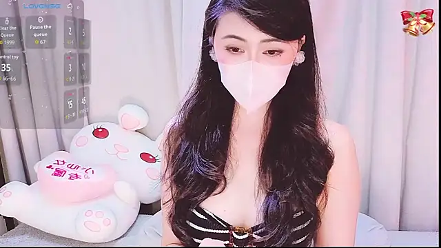 1-Emma-1 online show from 05.17.26