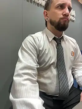 Snapshot of Chubandchaser chatting on 01.09.26 Chubandchaser online show from 01.09.26