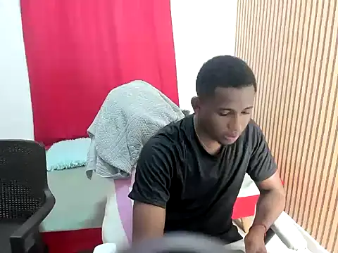 moto hot online show from 03.21.26