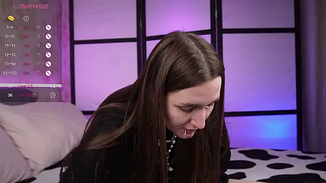 Snapshot of Alice_Goth chatting on 03.08.26 Alice Goth online show from 03.08.26