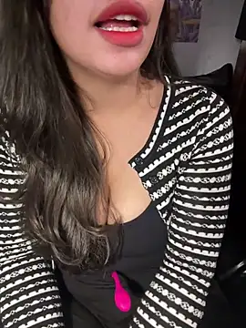 Xuka Sweet online show from 02.02.26