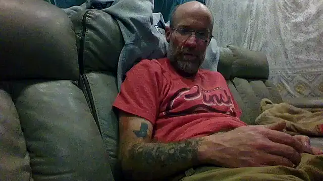 Snapshot of tittycum3636 chatting on 02.01.26 tittycum3636 online show from 02.01.26