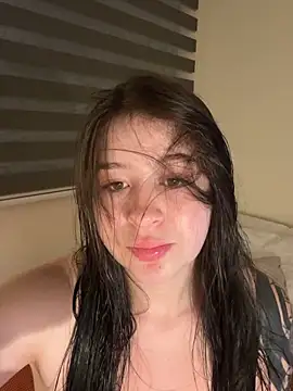 evelynrosess1 online show from 04.25.26