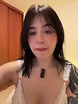 Snapshot of evelynrosess1 chatting on 07.31.26 evelynrosess1 online show from 07.31.26