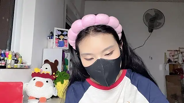 Tieu-May online show from 05.06.26