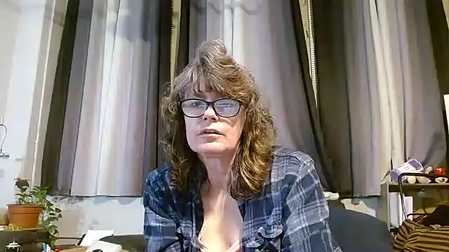 ladylavende3 online show from 03.20.25