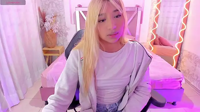 IRINA TAY1 online show from 04.20.26