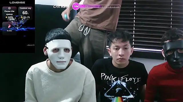 Snapshot of stripboys03 chatting on 01.15.26 stripboys03 online show from 01.15.26