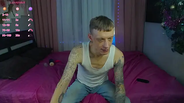 Snapshot of Jamie_Inked chatting on 01.06.26 Jamie Inked online show from 01.06.26