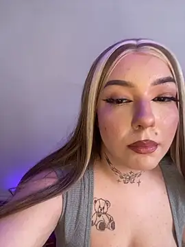 Snapshot of LuvJasmin chatting on 01.09.26 LuvJasmin online show from 01.09.26