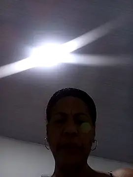 Snapshot of IIv0ryN0IIReX-XX chatting on 02.26.26 IIv0ryN0IIReX-XX online show from 02.26.26