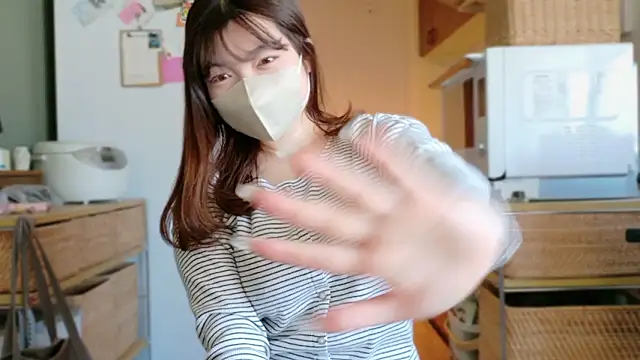 Snapshot of __Yui_ chatting on 01.06.26 Yui online show from 01.06.26