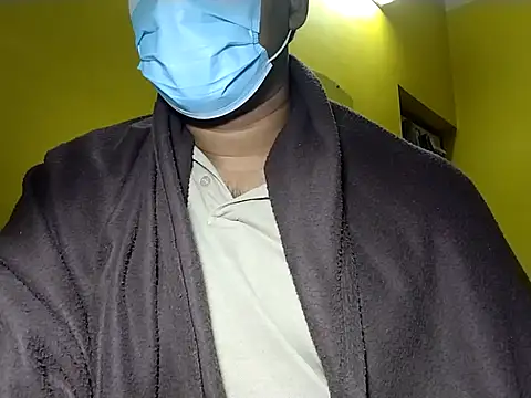 Snapshot of Lucky___05 chatting on 01.10.26 Lucky 05 online show from 01.10.26