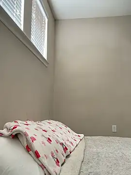 Angeliccreamyrican online show from 02.12.26