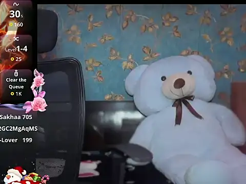 Snapshot of naughty_nazara chatting on 04.28.26 naughty nazara online show from 04.28.26