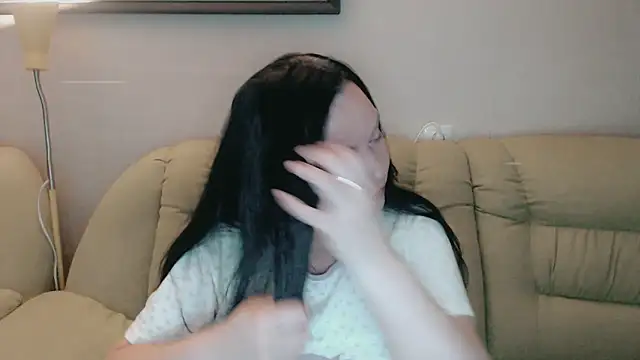 infinity loveliness online show from 12.15.25