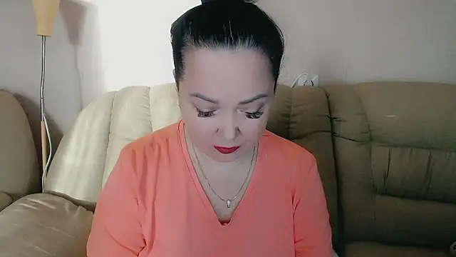 infinity loveliness online show from 01.14.26