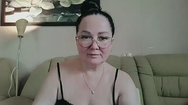 Snapshot of infinity_loveliness chatting on 06.09.26 infinity loveliness online show from 06.09.26