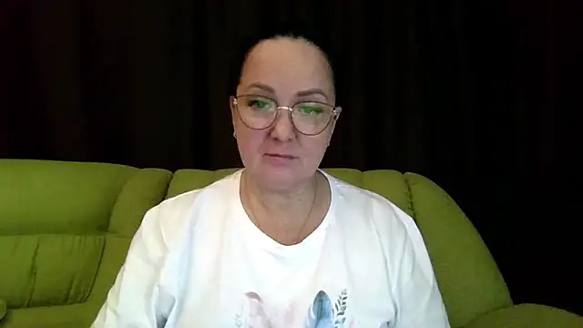 Snapshot of infinity_loveliness chatting on 06.18.26 infinity loveliness online show from 06.18.26