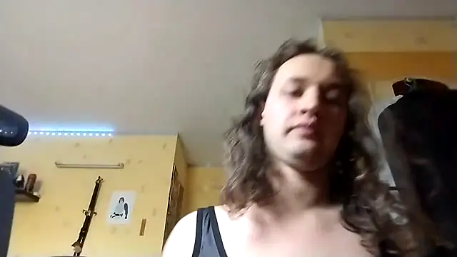 Snapshot of julialafemboy59 chatting on 02.26.26 julialafemboy59 online show from 02.26.26