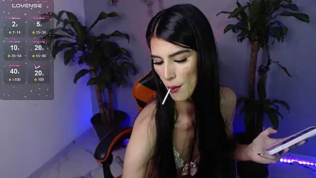 Lovely bella  online show from 03.10.26