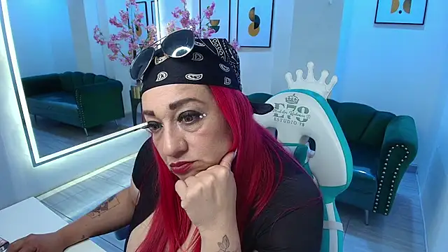 Snapshot of Hannah_andrews chatting on 01.13.26 Hannah andrews online show from 01.13.26