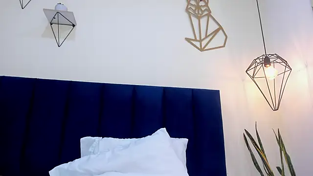 mayaevansmg online show from 06.16.26