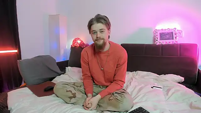 Snapshot of Lev_Miller chatting on 01.11.26 Lev Miller online show from 01.11.26