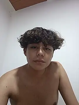 Snapshot of NathaBell chatting on 01.13.26 NathaBell online show from 01.13.26