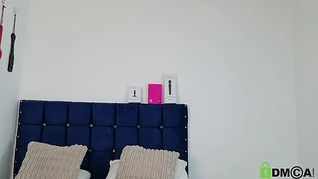 Snapshot of sweet_posionx chatting on 02.14.26 sweet posionx online show from 02.14.26