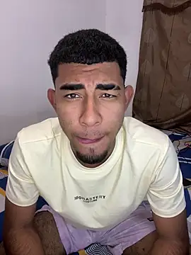 Snapshot of youngalexofficial chatting on 02.19.26 youngalexofficial online show from 02.19.26